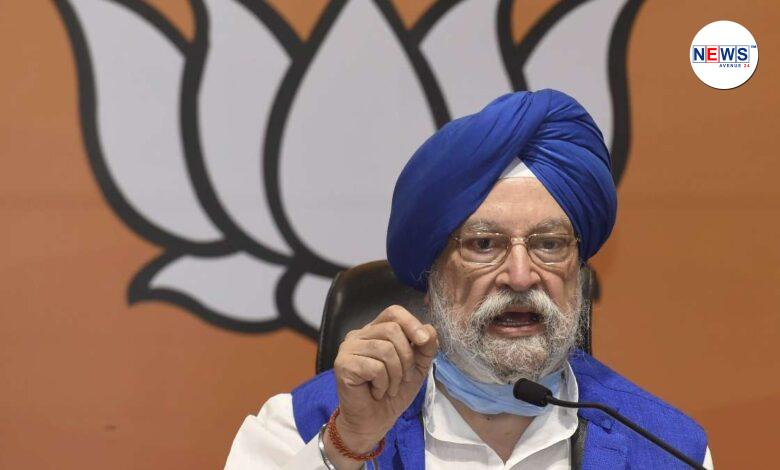 Minister Hardeep Singh Puri